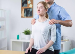 Как справиться с болями в спине при помощи мануальной терапии? - рекомендации от магазина медтехники ME-D.RU