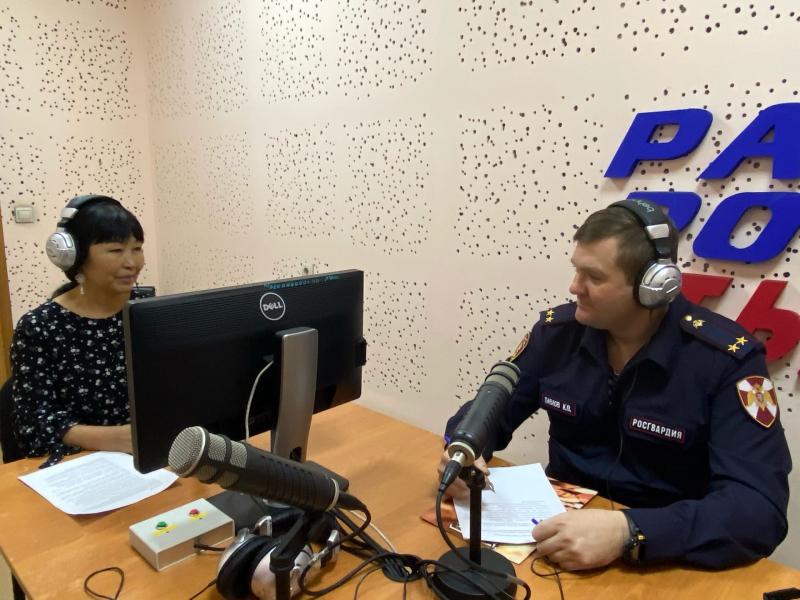 Заместитель начальника вневедомственной охраны Росгвардии по Туве рассказал об итогах работы за 2020 год на Радио России  - Тыва