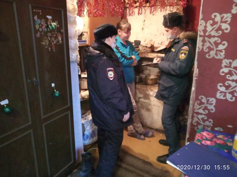 Полиция Березовского провела комплекс мероприятий в рамках ОПМ «Комендантский патруль»