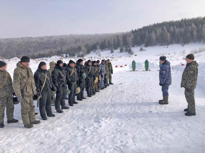 Бойцы спецподразделений  Росгвардии по Республике Мордовия провели боевое гранатометание