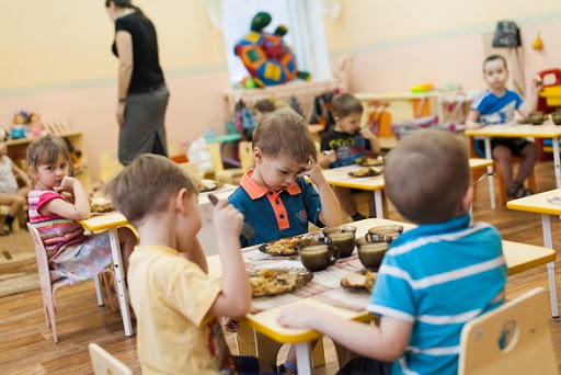 В Удмуртии специалисты рассказали о сложностях организации питания детей-аллергиков