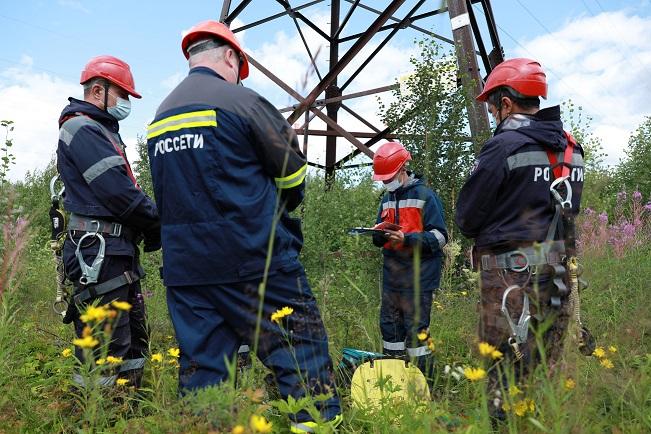 «Россети Тюмень» вложили более 150 млн рублей в безопасность и здоровье энергетиков