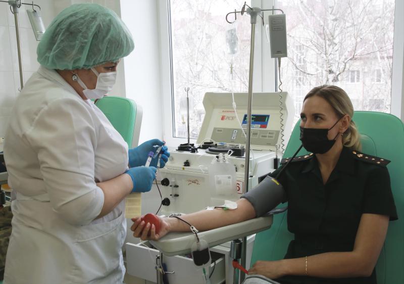 В преддверии Национального дня донора росгвардейцы пополнили запасы донорской крови медучреждений Мордовии