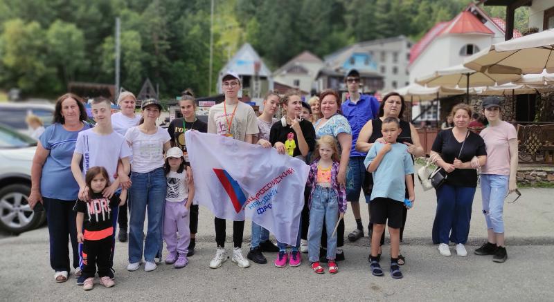 Народный фронт в Кабардино-Балкарской Республике организовал серию туристических поездок для детей с ограниченными возможностями здоровья