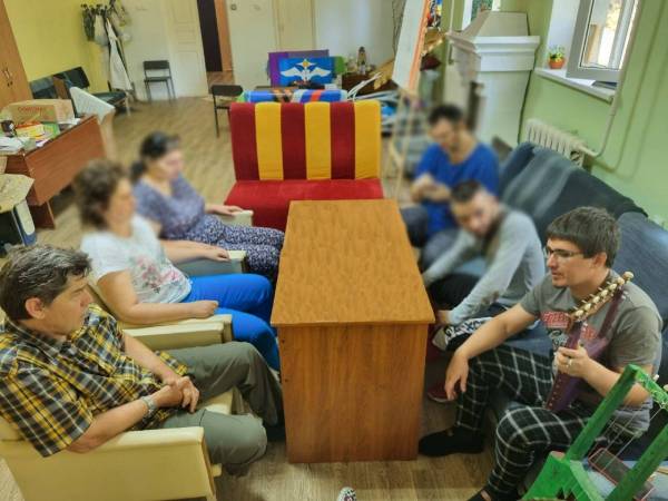 Участников Клуба пациентов Ставропольской краевой психиатрической больницы №1 познакомили с древними музыкальными инструментами