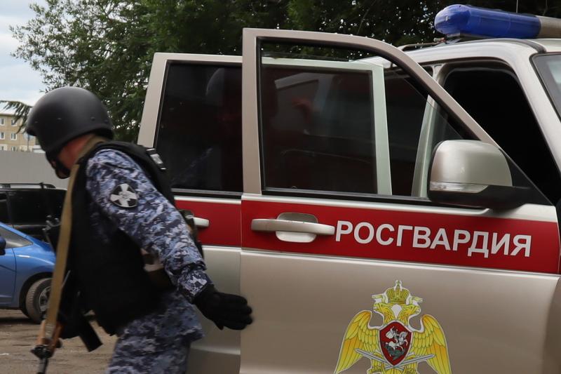 Росгвардейцы пресекли противоправные действия в стоматологической клинике