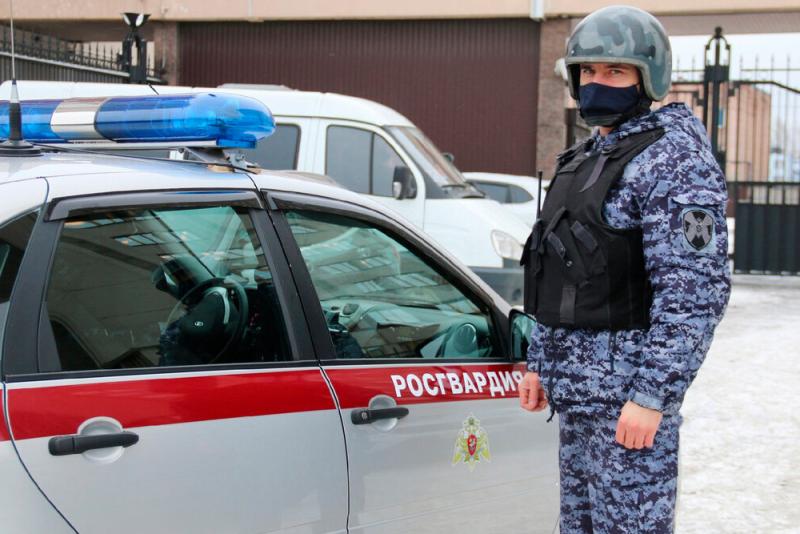 Росгвардейцы пресекли нарушение общественного порядка в медицинском учреждении